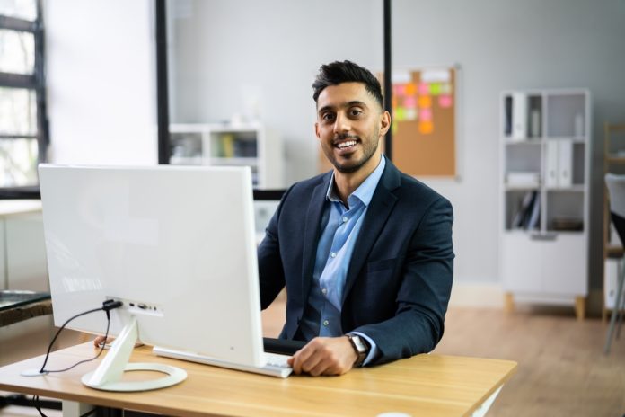 Online,Virtual,Training,Conference,Webinar.,Man,Interview